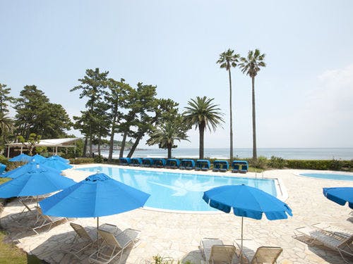 屋外プール（季節営業）