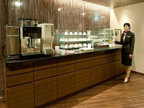 27th Floor, Granvia Floor Lounge