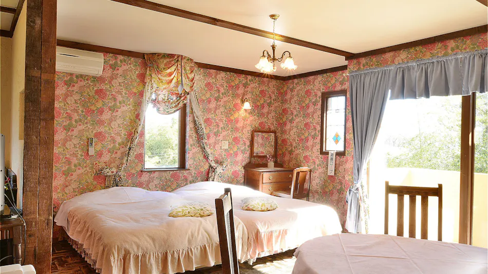 Izu Kogen Pet-Friendly Inn with Open-Air Baths in Every Room - Bettei Ishi no Ie