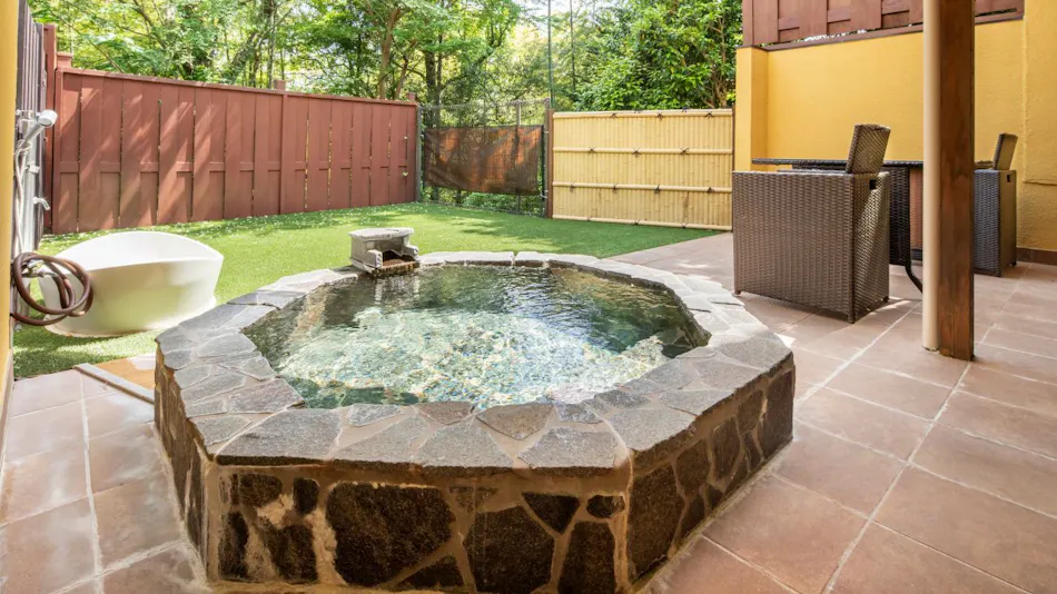 Izu Kogen Pet-Friendly Inn with Open-Air Baths in Every Room - Bettei Ishi no Ie