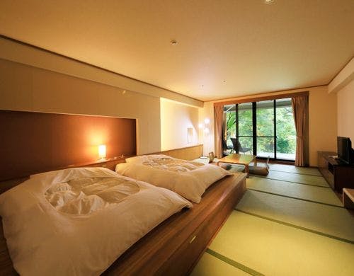 【露天風呂付】和室（夜）