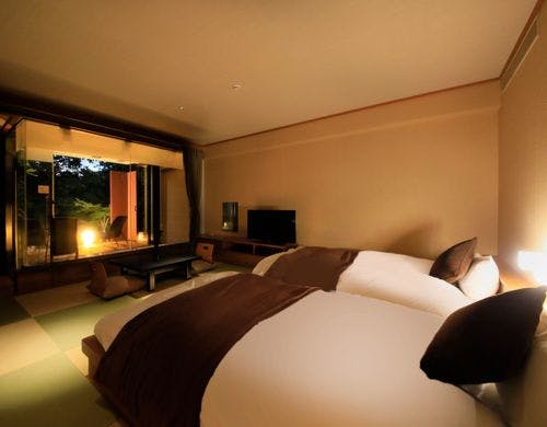 【半露天風呂付】和室(夜)