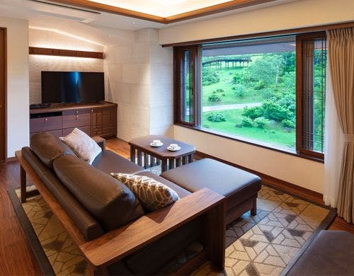 ＜本館＞温泉内風呂　デラックスツイン