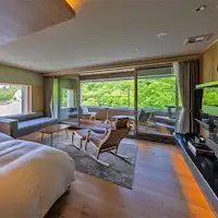 【Premium】Sayap Barat/Kamar Khusus Sudut