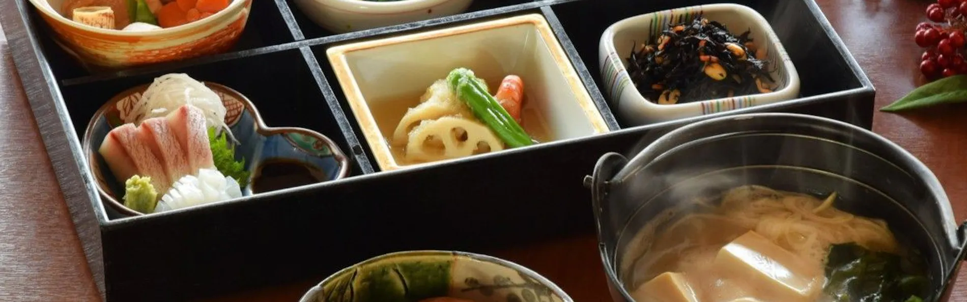 第一滝本館