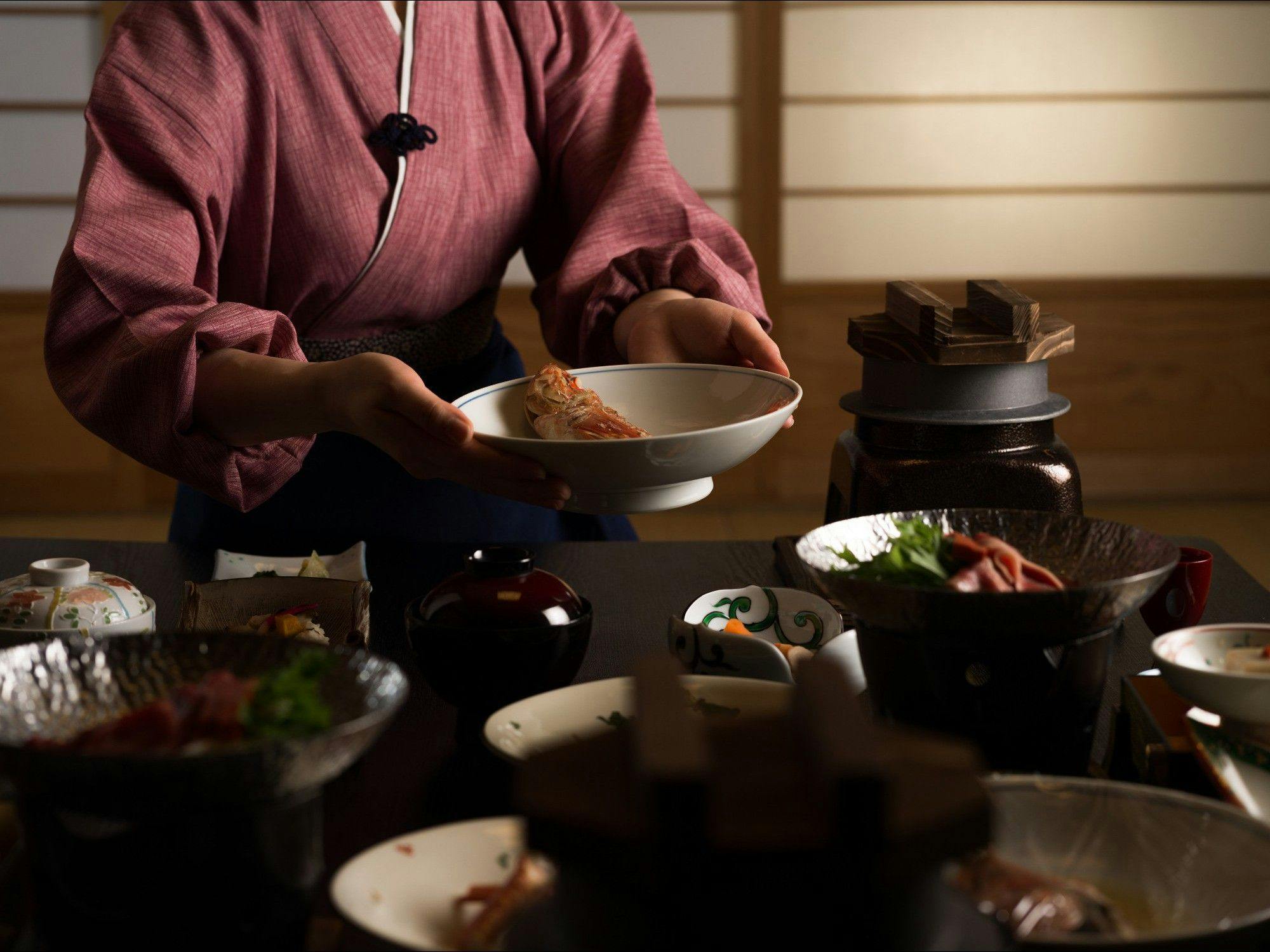 第一滝本館