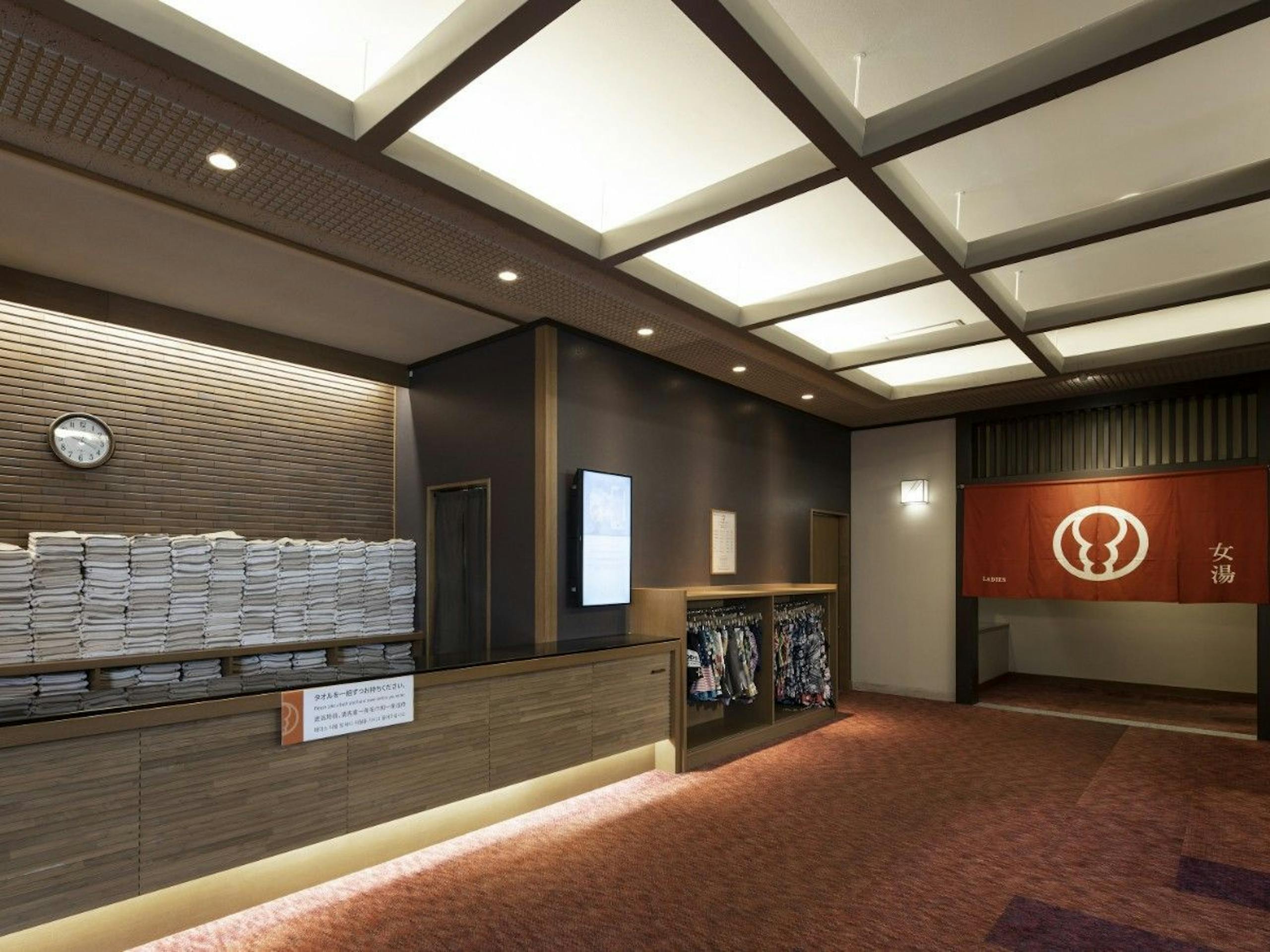 【第一滝本館】大浴場の受付カウンター