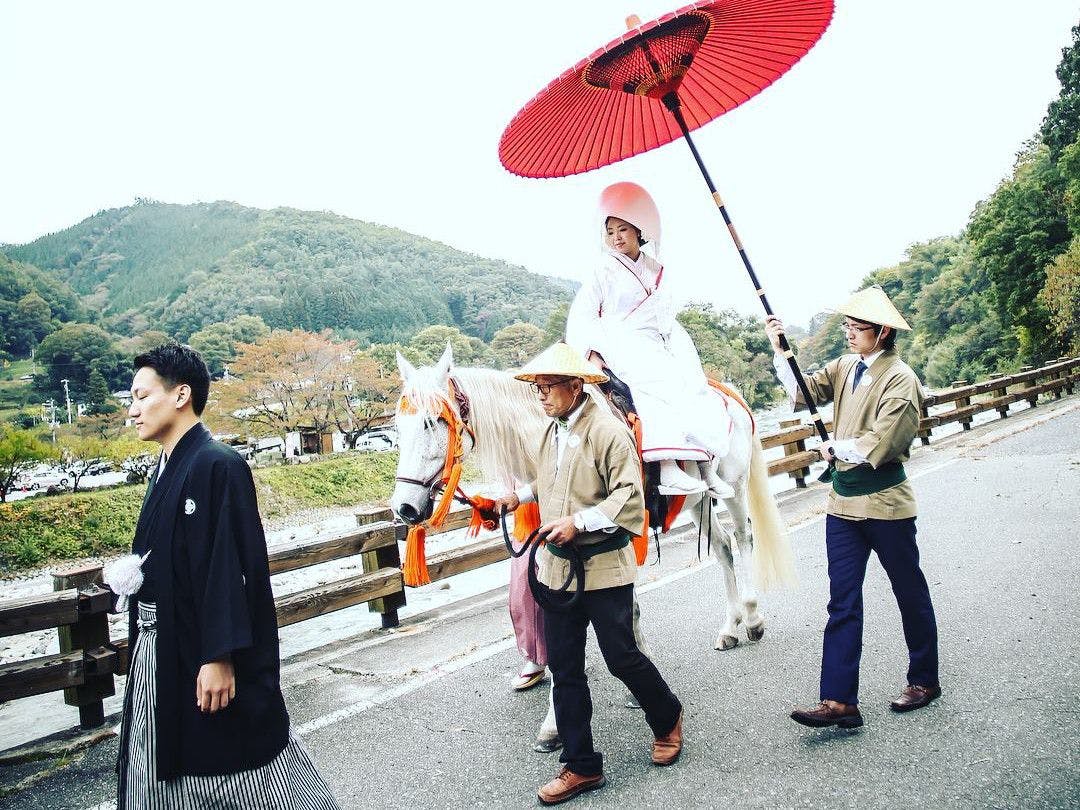 石苔亭いしだ