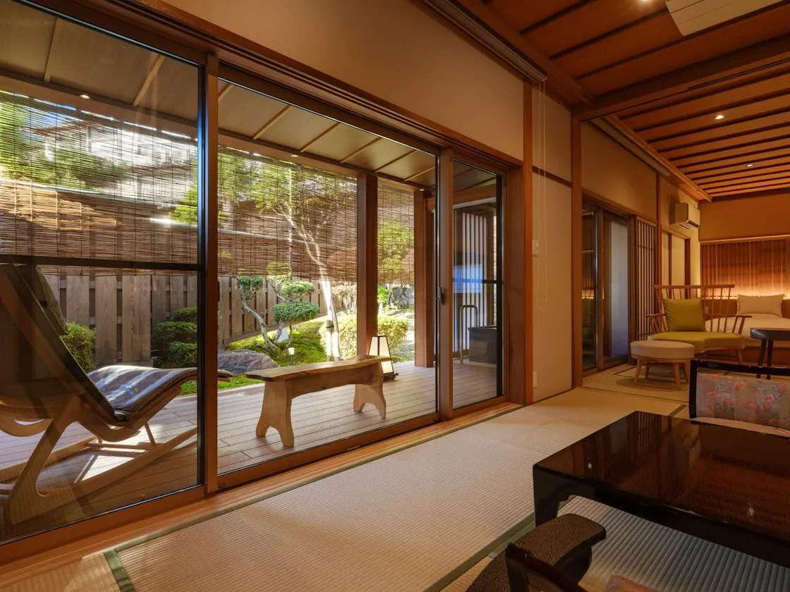 ประเภท Yuzaki พร้อมอ่างอาบน้ำ น้ำพุร้อนธรรมชาติ 109 Chigiriki