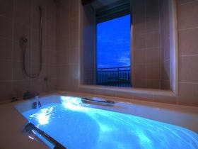 ラグナガーデンホテル