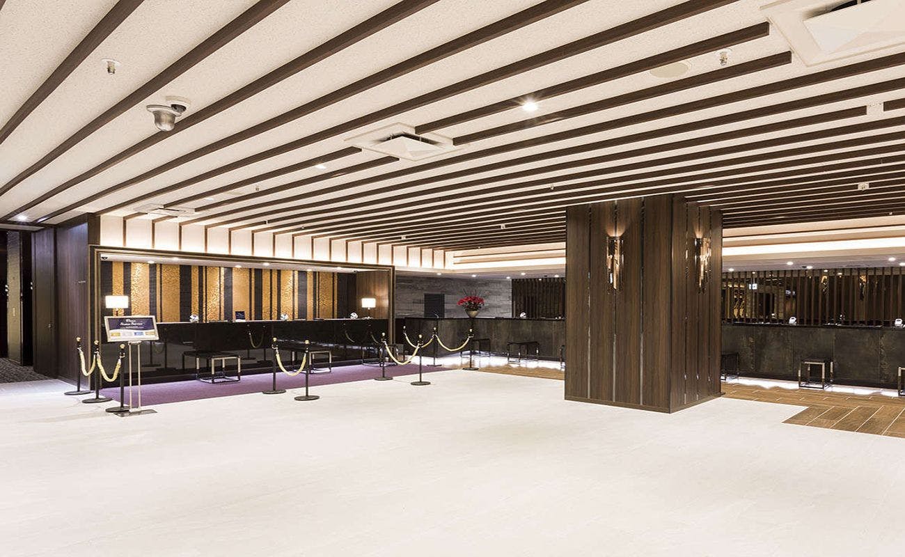 フロントカウンター（1F）