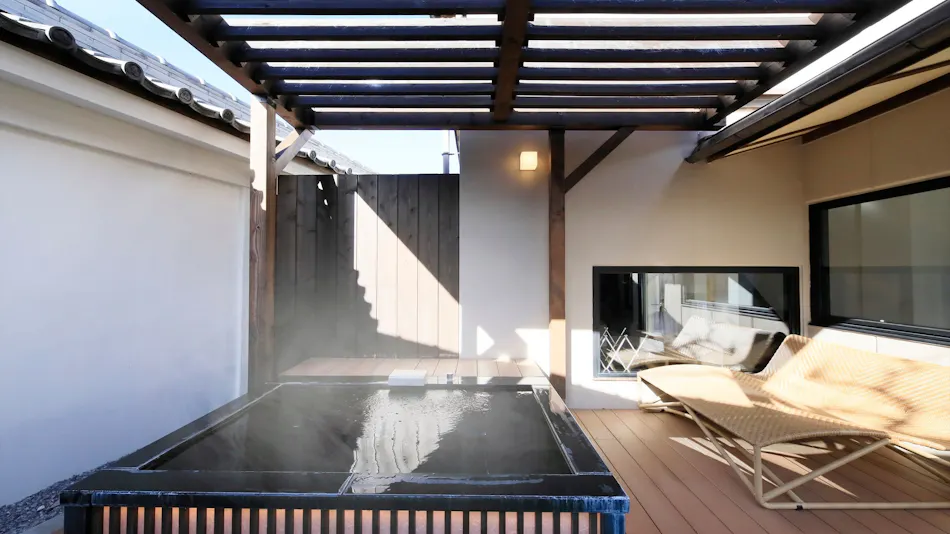 Kawaguchiko Onsenji Yumedono Ryokan with Open-Air Bath