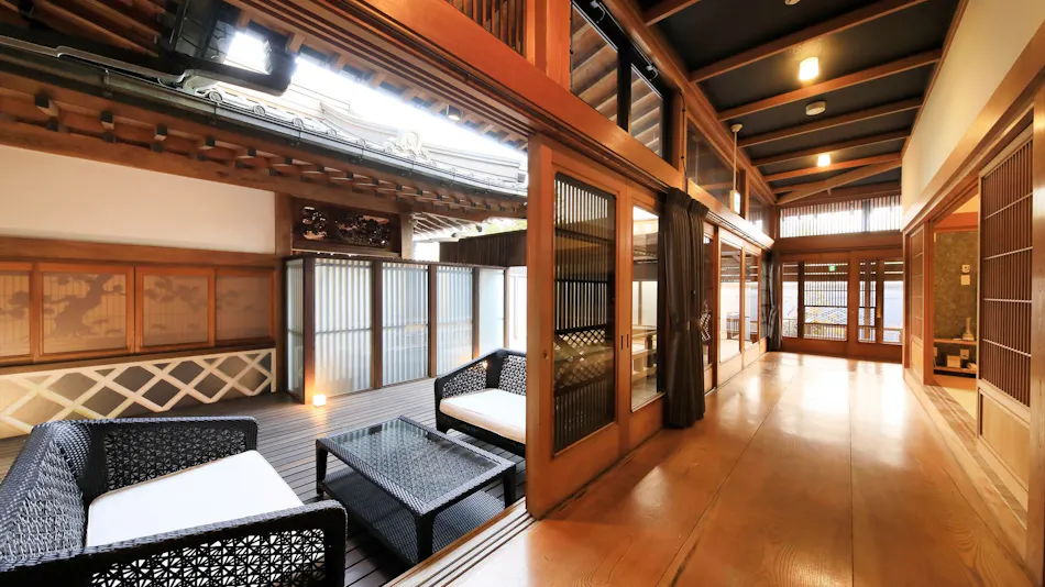 Kawaguchiko Onsenji Yumedono Ryokan with Open-Air Bath