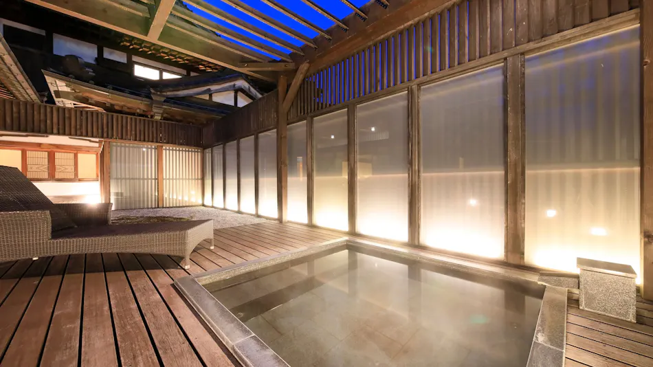 Kawaguchiko Onsenji Yumedono Ryokan with Open-Air Bath