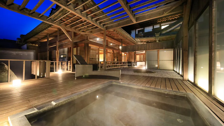 Kawaguchiko Onsenji Yumedono Ryokan with Open-Air Bath