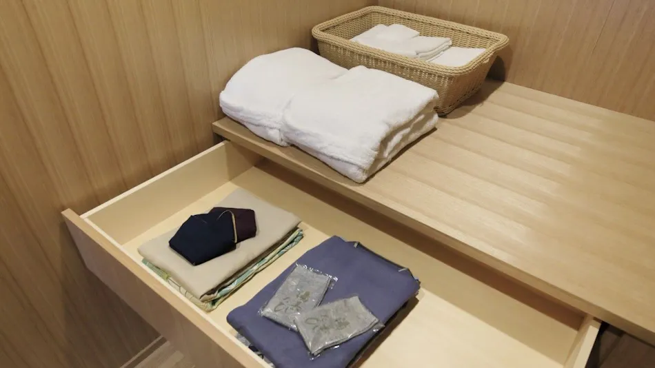 Kawaguchiko Onsenji Yumedono Ryokan with Open-Air Bath