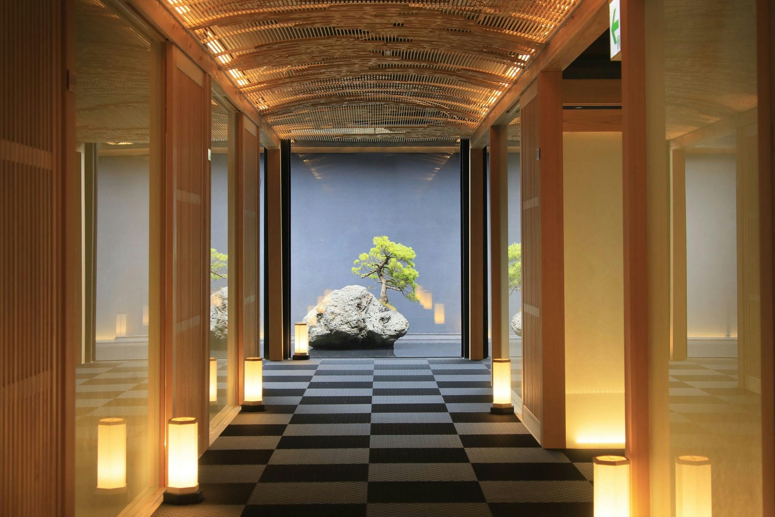 河口湖温泉寺　露天風呂の宿　夢殿
