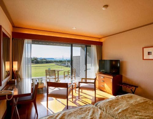 デラックスツイン