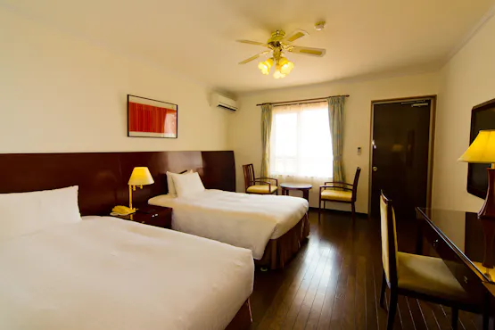 การ์เด้นทวิน