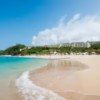 【カヌチャビーチ】