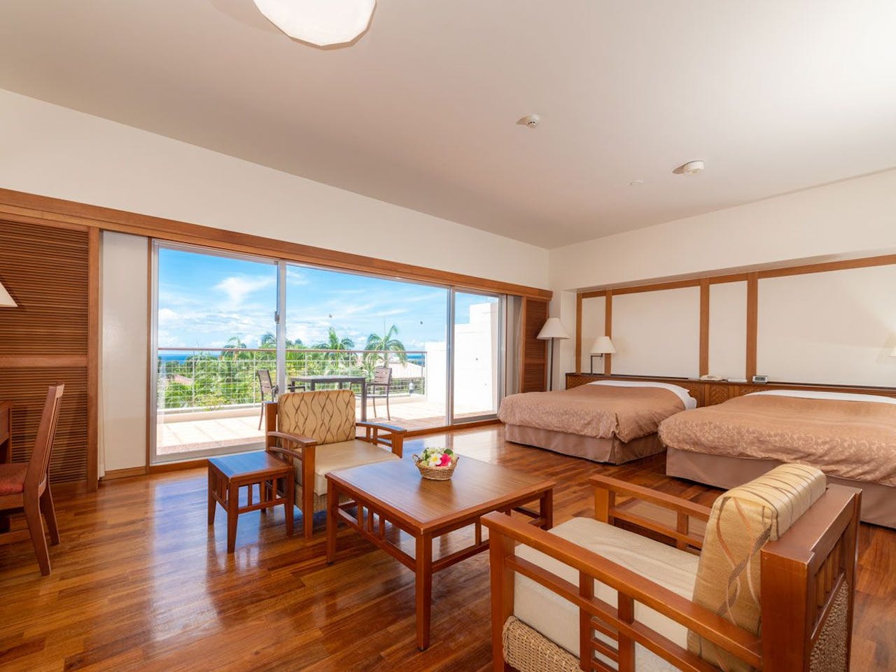 Jalで行く レンタカー付 カヌチャベイホテル ヴィラズ 3連泊4日間 39 000円 Gotoトラベルキャンペーン適用 新聞掲載された国内超お得旅行情報 Jalで行く レンタカー付 カヌチャベイホテル ヴィラズ 3連泊4日間 39 000円 Gotoトラベルキャンペーン適用 新聞掲載された国内超お得旅行情報