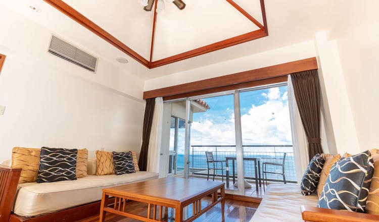 カヌチャベイホテル ヴィラズ の空室状況を確認する 宿泊予約は 一休 Com カヌチャベイホテル ヴィラズ の空室状況を確認する 宿泊予約は 一休 Com