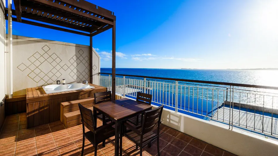 Kanucha Bay Hotel & Villas