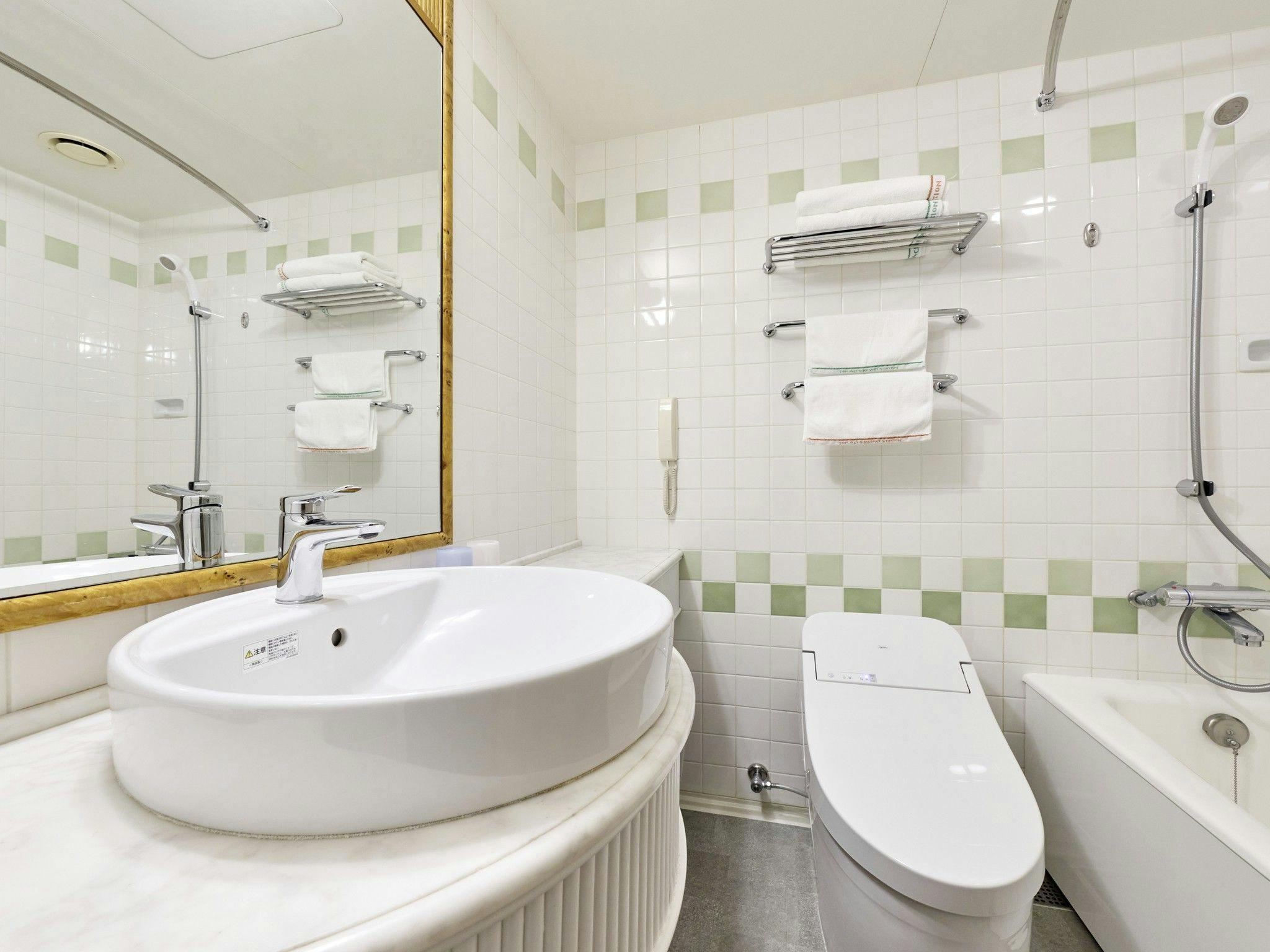 ツインA（バス）