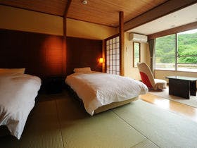 【部屋食かまど料理と17の温泉】結びの宿　愛隣館(あいりんかん) 1枚目