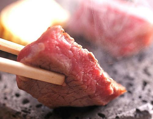 錦秋鱧と秋の旬菜を味わう味覚会席・淡路牛や紅葉鯛ほか山海の幸とともに（お食事会場）