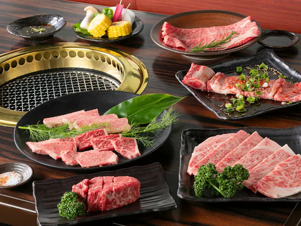 地元の名店「焼肉さかた」で味わうディナー&送迎付プラン(2食付)
