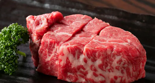 地元の名店「焼肉さかた」で味わうディナー&送迎付プラン(2食付)