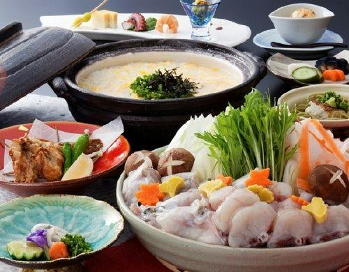 「鍋ダイニング・いいそ」てっちり鍋
