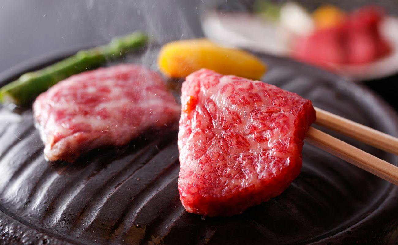【牛石焼ステーキ】（イメージ）