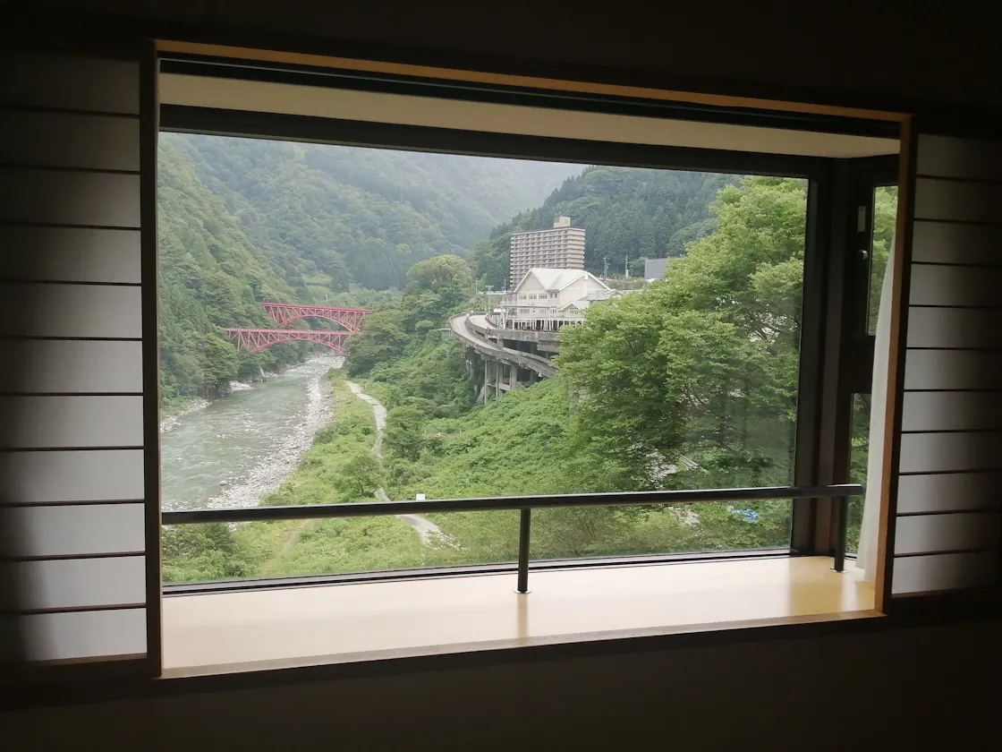本館 スタンダード和室 川側(12畳)