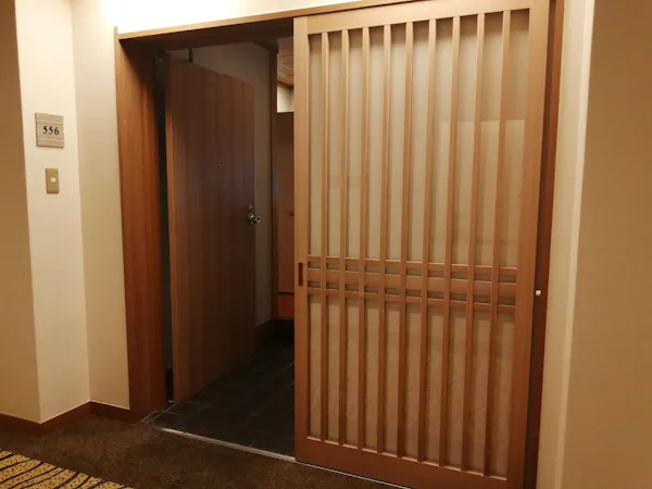 別スーペ和洋室(街側)