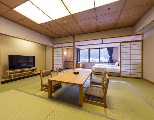 【禁煙】別館飛鳥スーペリア和洋室　川側