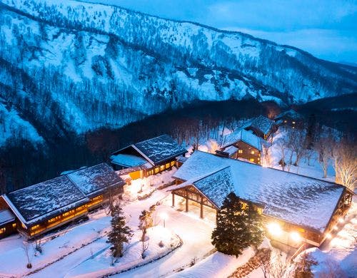 【冬】雪化粧した八甲田に抱かれる