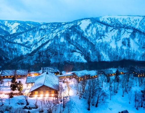【冬】雪化粧した八甲田に抱かれる