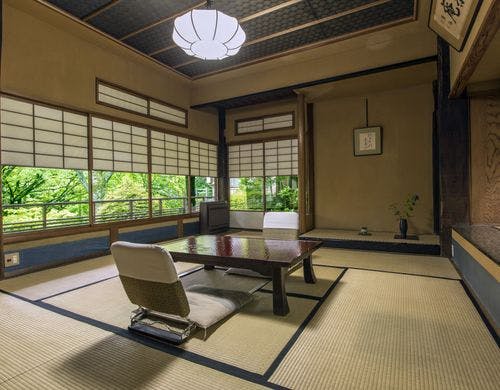 【錦華亭・八集庵】