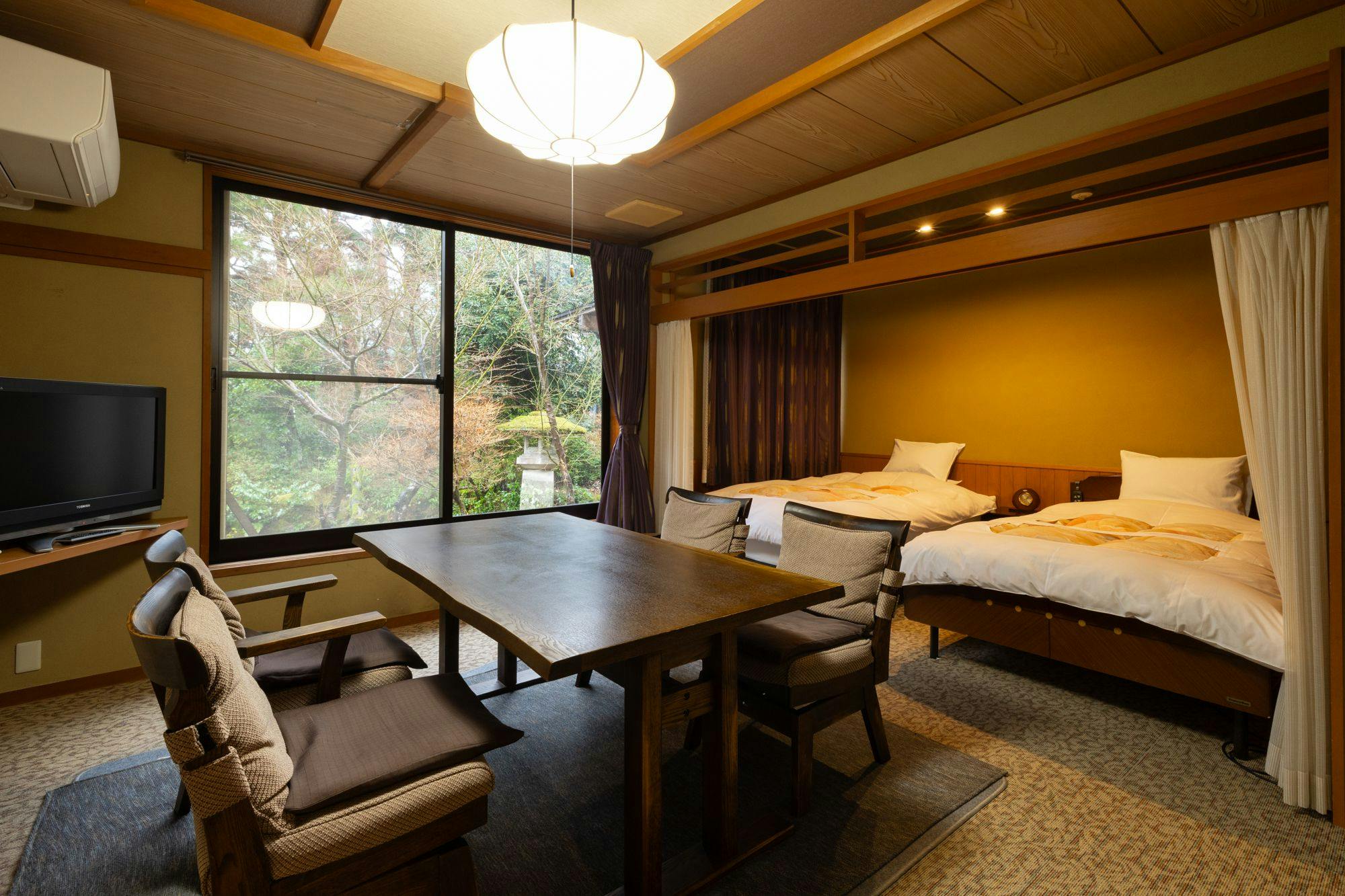 【桃山庵】ห้องพักสไตล์ญี่ปุ่นและตะวันตกพร้อมน้ำพุร้อน／ห้องชิราทามะ