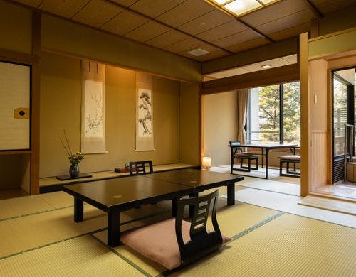 【瑞雲棟】温泉風呂付き和室／15畳（一例）