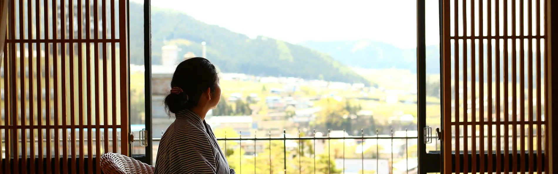 信州湯田中温泉 よろづや