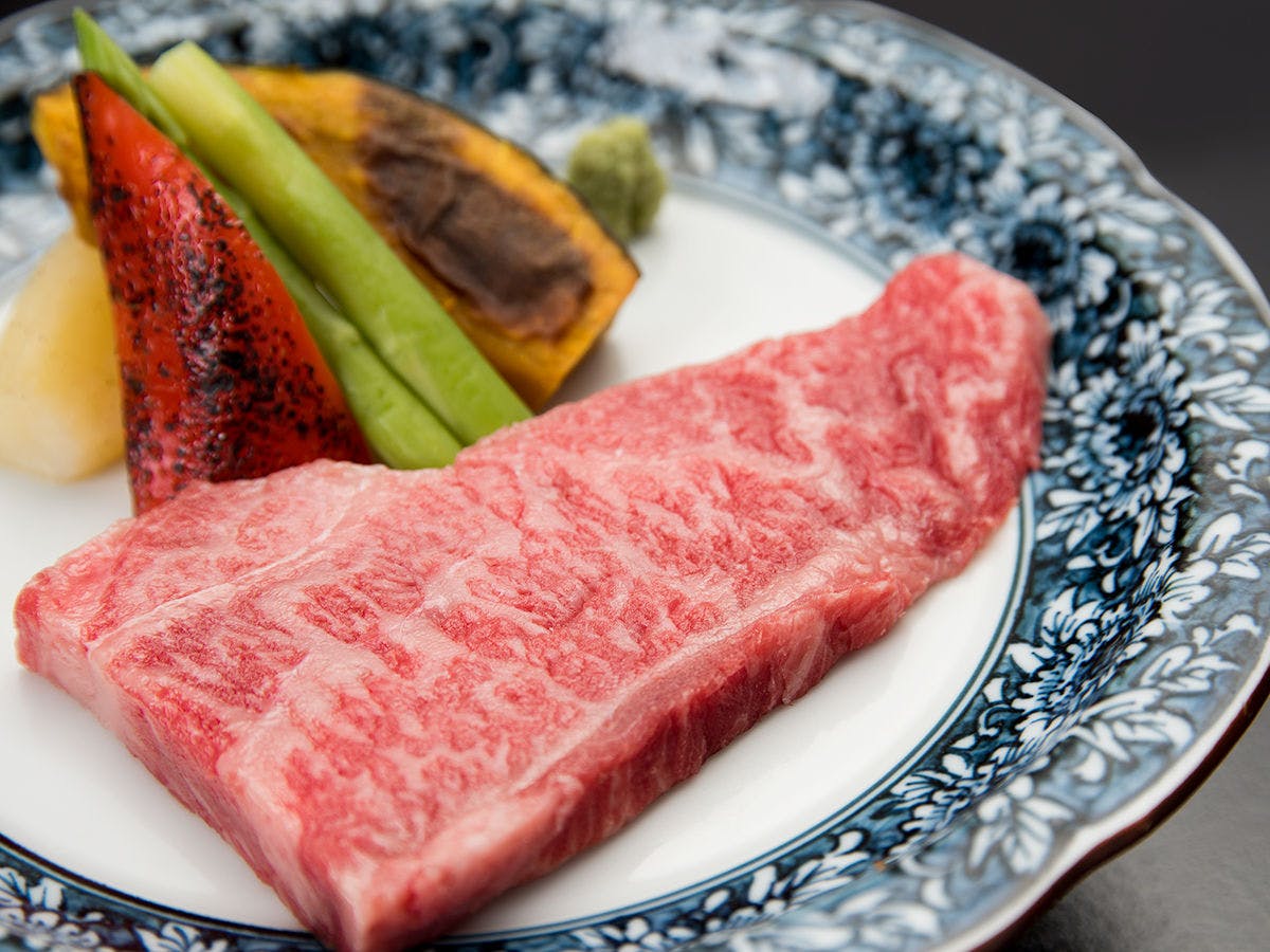 *【Steak Daging Iyo】Keistimewaan dari Ehime.