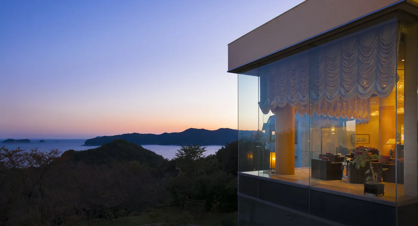 旅荘 海の蝶：夕暮れの英虞湾