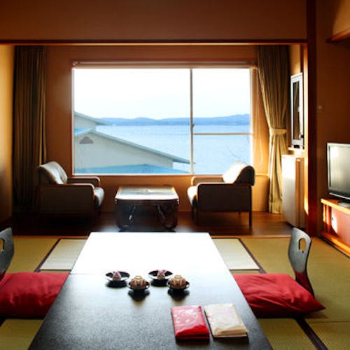 和倉温泉の宿で 本好きに人気 をご紹介 最上のひとときをどうぞ 一休 Com 和倉温泉の宿で 本好きに人気 をご紹介 最上のひとときをどうぞ 一休 Com