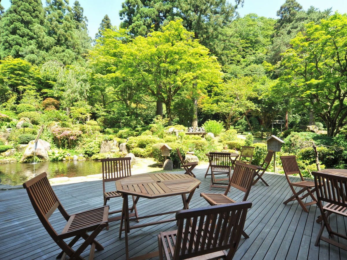 風雅の宿　長生館