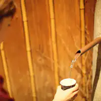 【สถานที่ดื่มน้ำเรเดียมเพื่อสุขภาพ】สถานที่ดื่มน้ำในล็อบบี้