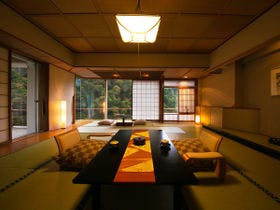 ２つの絶景露天風呂が自慢の老舗宿　会津芦ノ牧温泉　大川荘