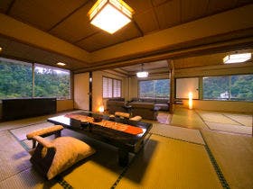 ２つの絶景露天風呂が自慢の老舗宿　会津芦ノ牧温泉　大川荘